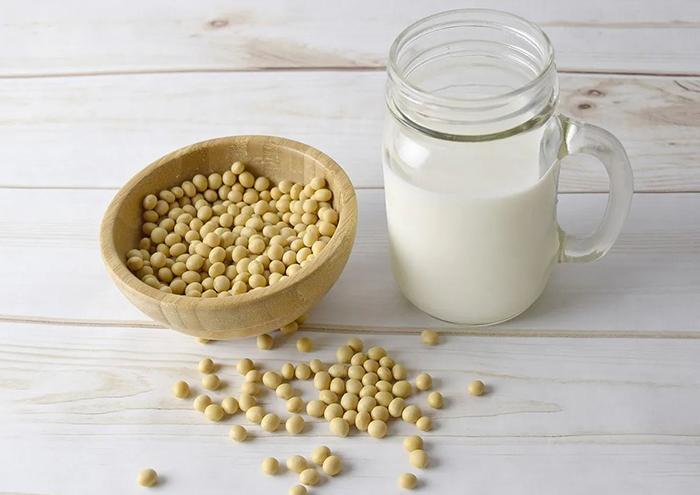 Can Soy Milk Make Your Breasts Bigger (3)