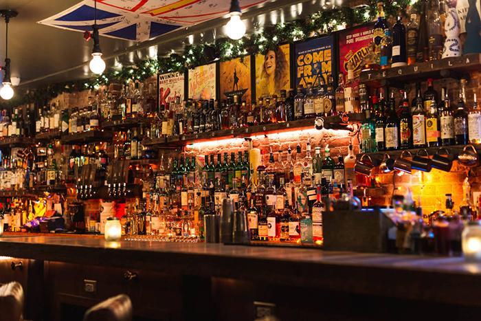 12 Best Bars In Hells Kitchen Nyc Chesbrewco   Hold Fast Kitchen And Spirits 