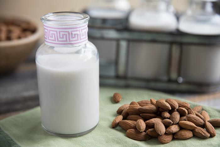 Is Unsweetened Almond Milk Alkaline Or Acidic-4