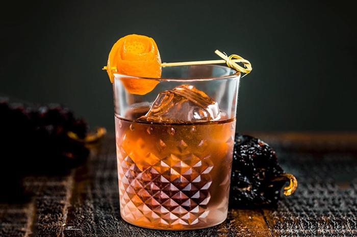 What Do Old Fashioned Taste Like-1