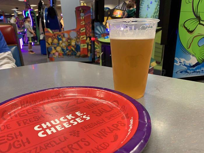 Does Chuck E Cheese Serve Alcohol (2)