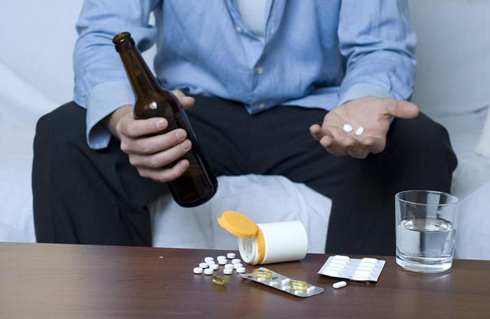 Short Term Prednisone And Alcohol (2)