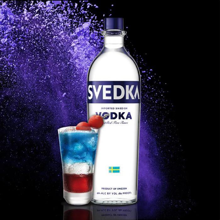 Svedka Vodka Review (1)