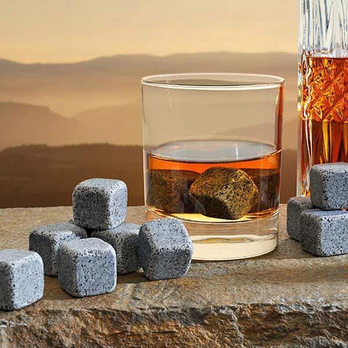 What Are Whiskey Stones (3)