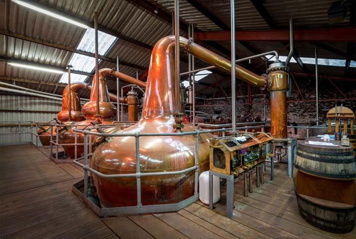 What Is A Distillery (1)