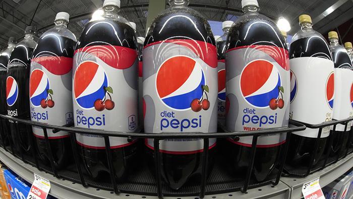 How Many Pepsi Are Sold A Day (1)