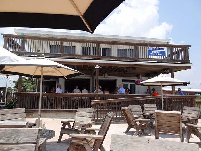 Best Bars In New Smyrna Beach (2)